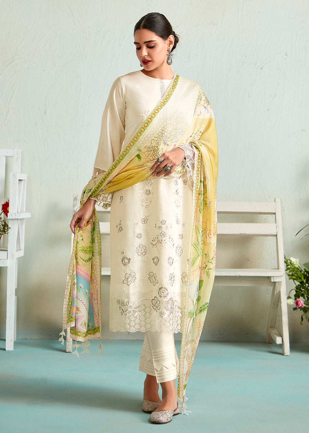 Buy Now Off White Pure Muslin Resham Embroidered Salwar Suit Online in USA, UK, Canada, Germany, Australia & Worldwide at Empress Clothing.