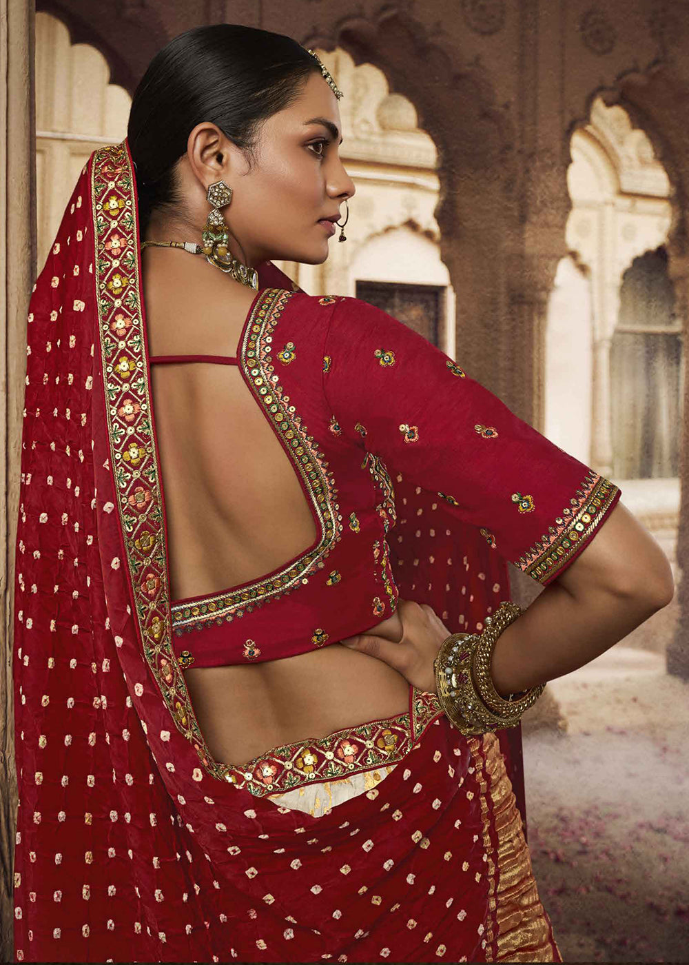 Bridal Red Heavy Designer Velvet Work Wedding/PartyWear Special Lehenga  Choli - Indian Heavy Anarkali Lehenga Gowns Sharara Sarees Pakistani  Dresses in USA/UK/Canada/UAE - IndiaBoulevard