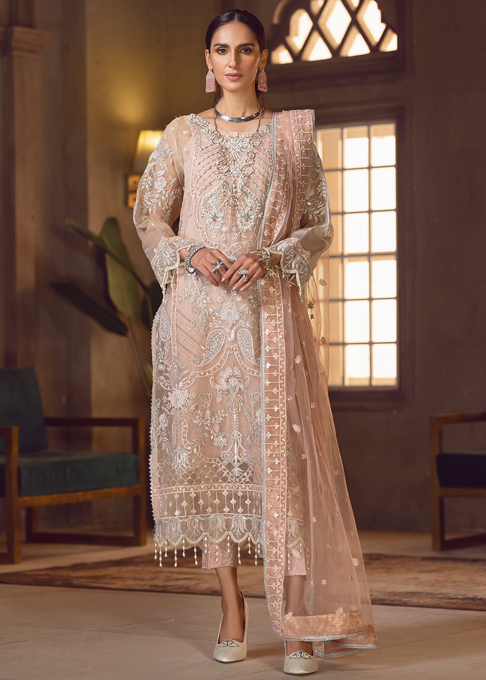 Buy Now Pink Pakistani Organza Suit | Emaan Adeel | Le Festa Formal Edit 7 | LF-702 Online in USA, UK, Canada & Worldwide at Empress Clothing. 