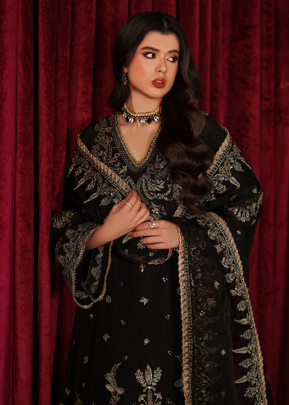 Buy Now Verve Silk Edit '26 by Emaan Adeel | LUCE Online in US, UK, Canada, France, Greece, Germany, Sweden, Netherlands, UAE, Austria & Worldwide at Empress.