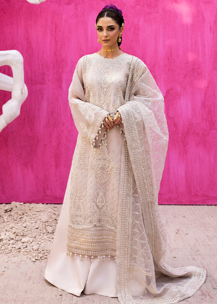 Buy Now The Empress Wedding Formals '25 by Emaan Adeel | LUMESSE Online in USA, UK, Canada, France, Italy, Germany, Qatar, UAE & Worldwide at Empress Clothing.