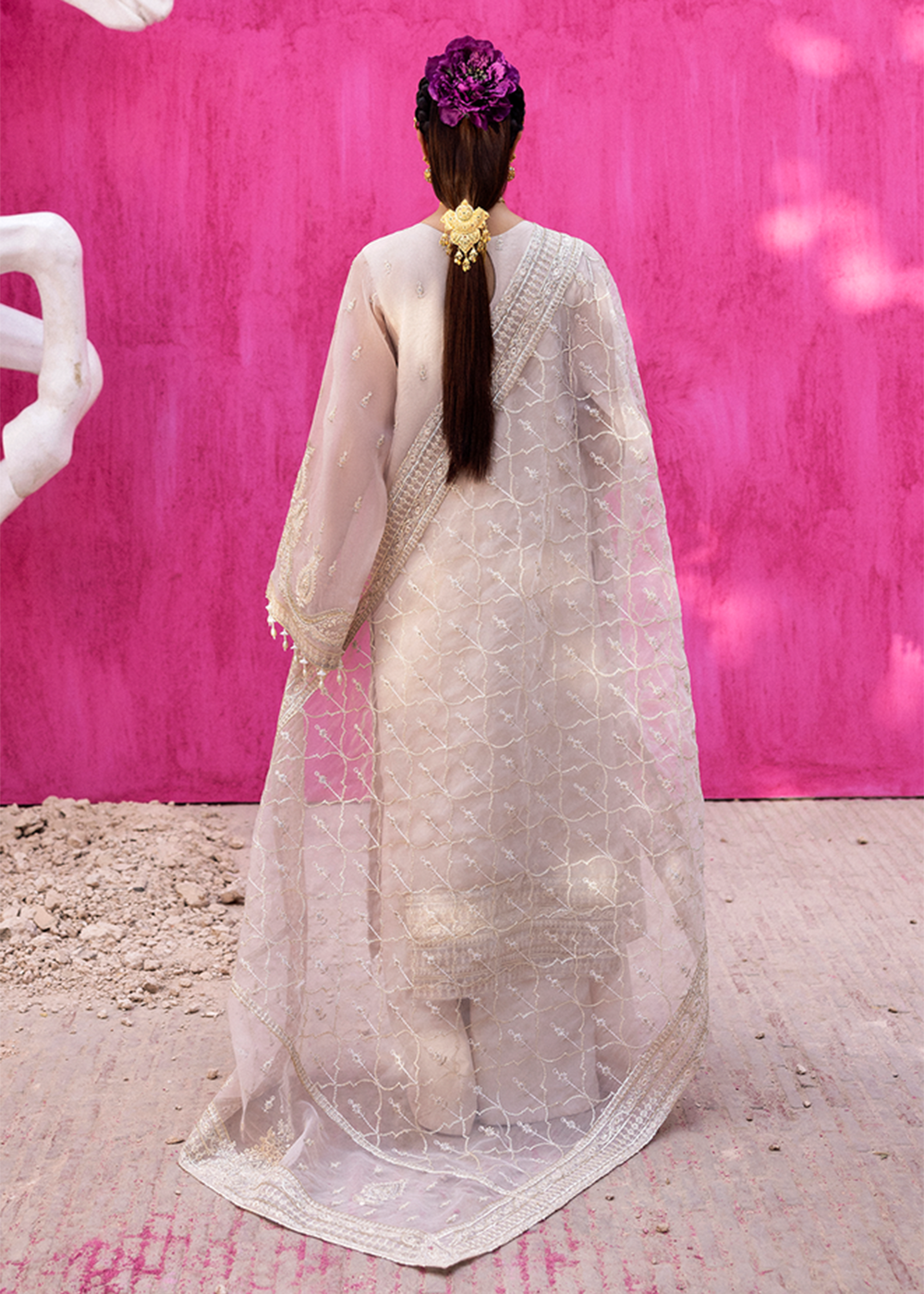 Buy Now The Empress Wedding Formals '25 by Emaan Adeel | LUMESSE Online in USA, UK, Canada, France, Italy, Germany, Qatar, UAE & Worldwide at Empress Clothing.