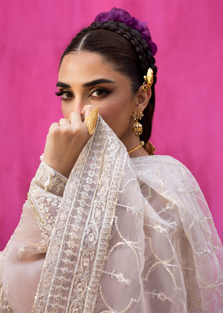 Buy Now The Empress Wedding Formals '25 by Emaan Adeel | LUMESSE Online in USA, UK, Canada, France, Italy, Germany, Qatar, UAE & Worldwide at Empress Clothing.