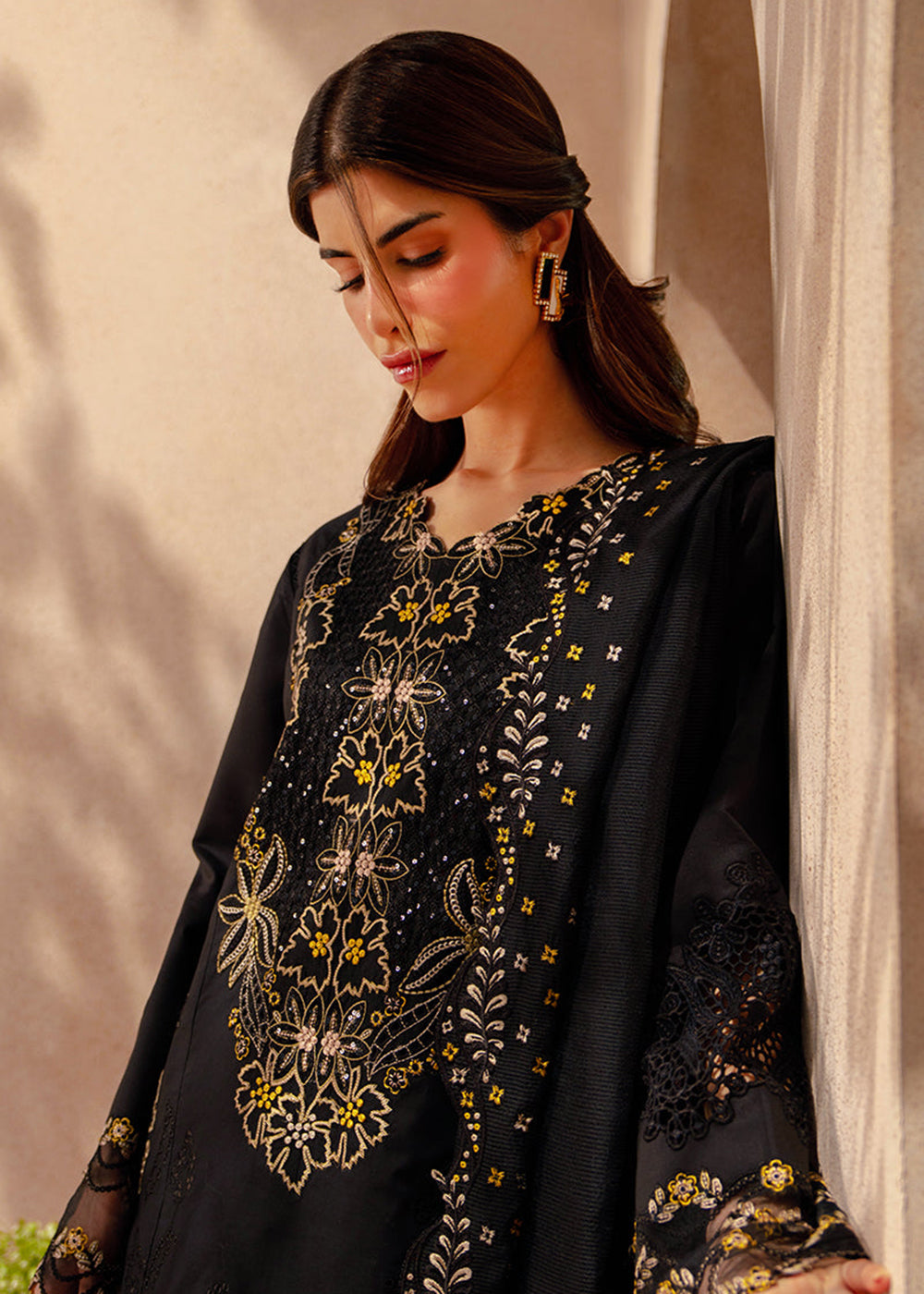 Buy Now Luxury Eid Collection 26 by Rang Rasiya | Layl Online in US, UK, Canada, France, Greece, Germany, Ireland, Sweden, Denmark, UAE & Worldwide at Empress.