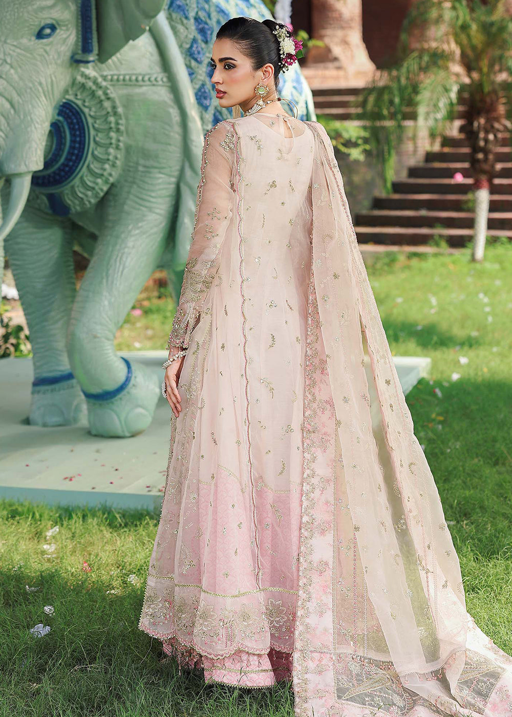 Buy Now Veere Di Wedding Brides Edit '25 by Sardinia | MAAHI Online in US, UK, Canada, Greece, Germany, Ireland, Italy, Greece, Sweden & Worldwide at Empress.