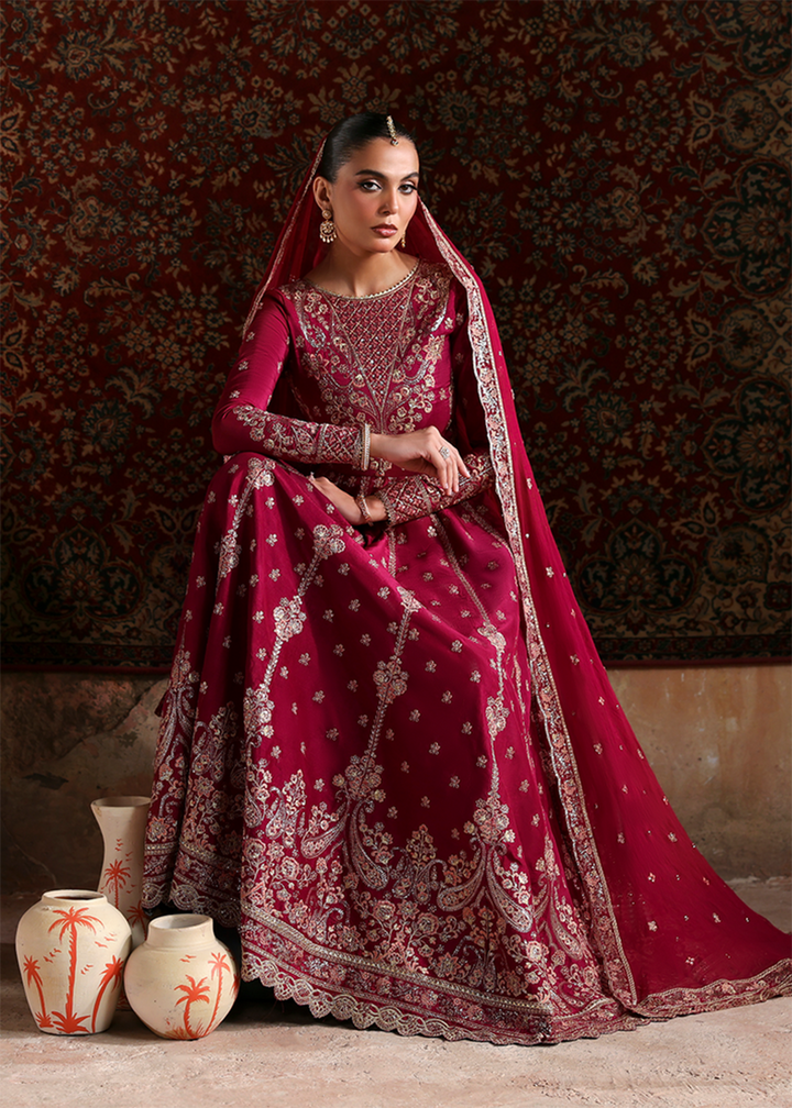 Afsana e Silk Formals '25 by Emaan Adeel | MAHIRA