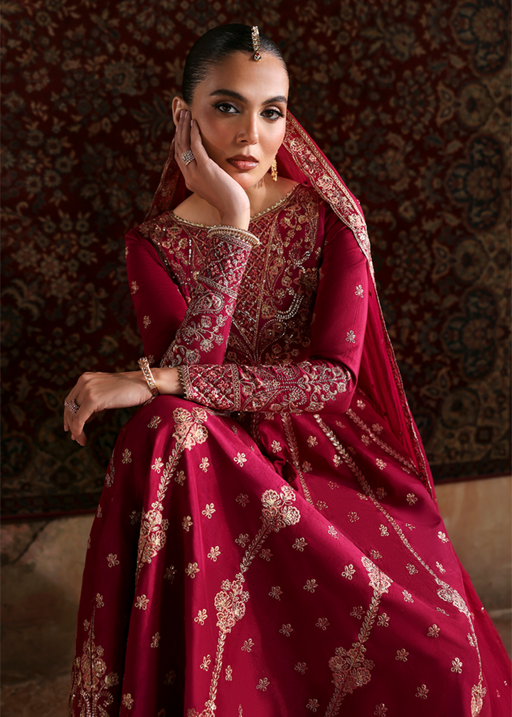 Afsana e Silk Formals '25 by Emaan Adeel | MAHIRA