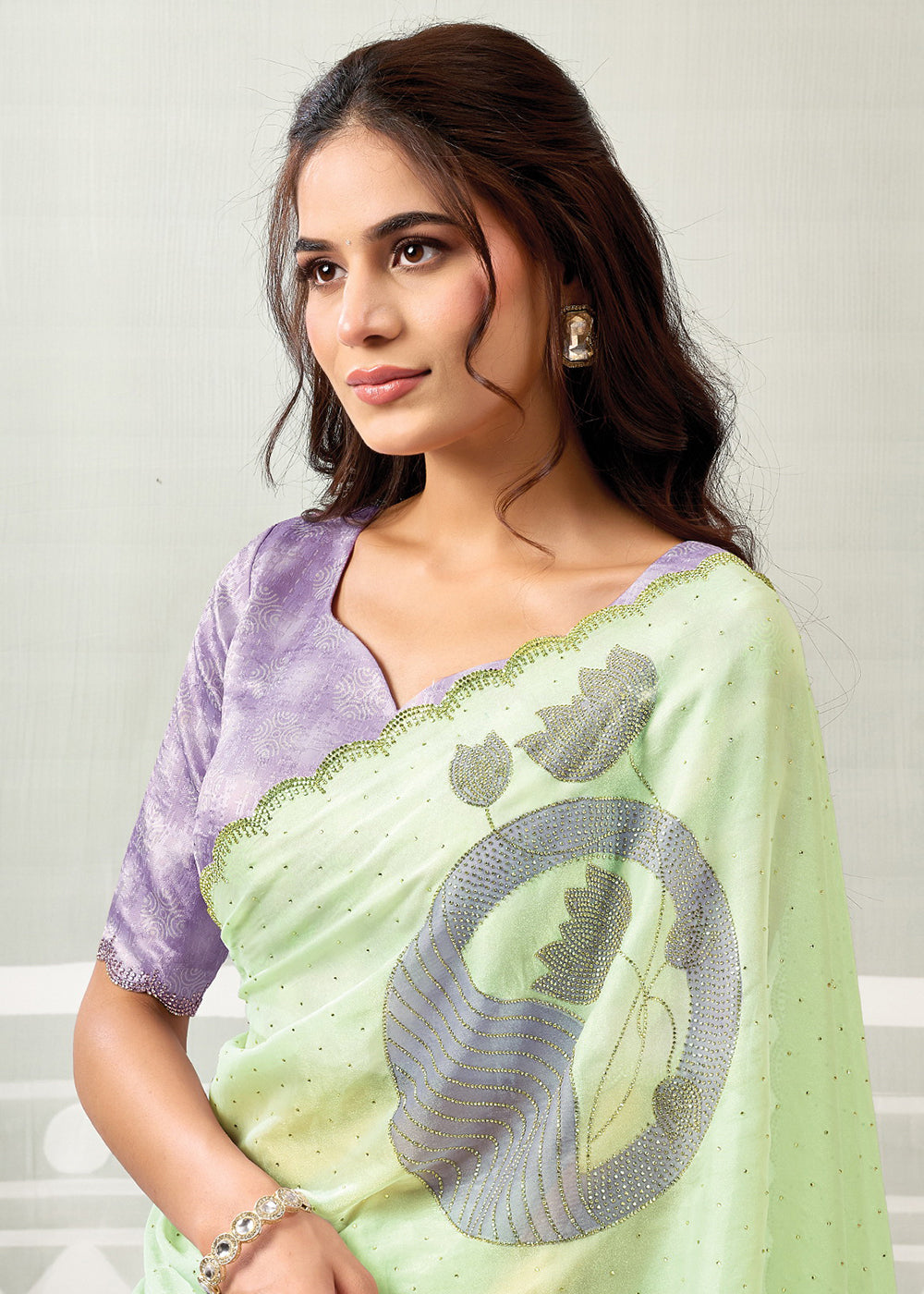Buy Now Lavender Embroidered Designer Festive Party Wear Saree Online in US, UK, Canada, France, Germany, Denmark, Sweden, Italy, UAE & Worldwide at Empress.
