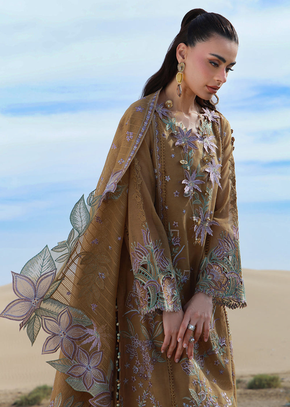 Buy Now Premium Luxury Lawn '26 by Rang Rasiya | MINAAL Online in US, UK, Canada, France, Italy, Germany, Greece, Sweden, Africa, Qatar & Worldwide at Empress.