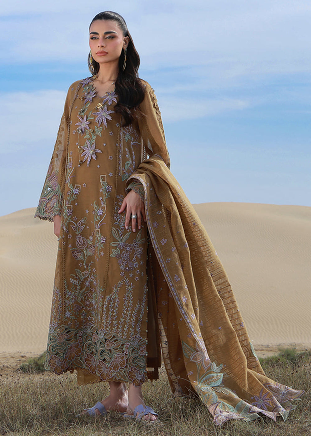 Buy Now Premium Luxury Lawn '26 by Rang Rasiya | MINAAL Online in US, UK, Canada, France, Italy, Germany, Greece, Sweden, Africa, Qatar & Worldwide at Empress.