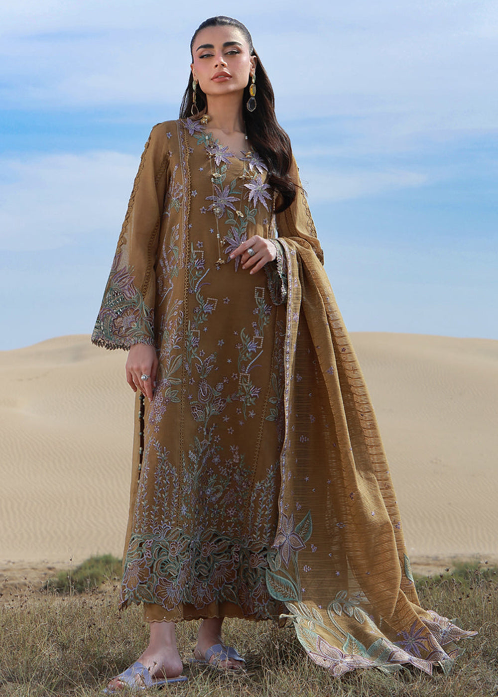 Buy Now Premium Luxury Lawn '26 by Rang Rasiya | MINAAL Online in US, UK, Canada, France, Italy, Germany, Greece, Sweden, Africa, Qatar & Worldwide at Empress.