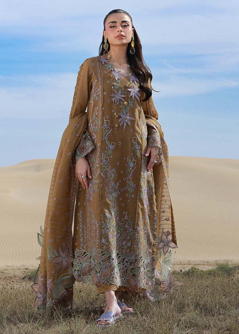 Buy Now Premium Luxury Lawn '26 by Rang Rasiya | MINAAL Online in US, UK, Canada, France, Italy, Germany, Greece, Sweden, Africa, Qatar & Worldwide at Empress.