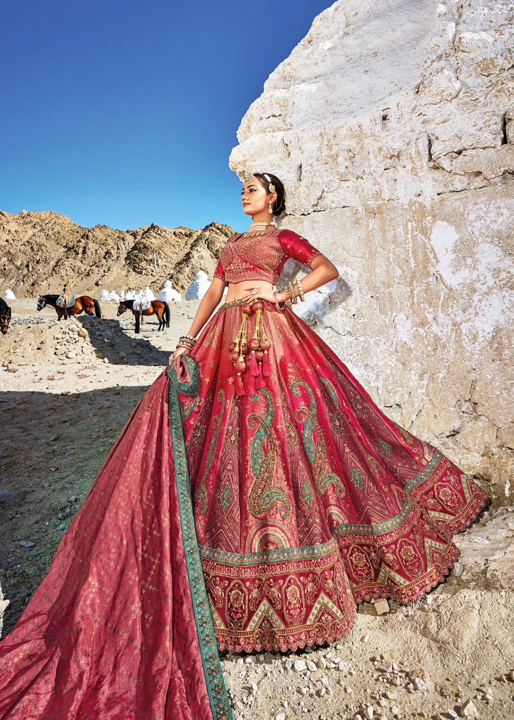 Buy Red Printed Satin Embroidered Blouse with Lehenga and Cape- Set of 3 |  4024Red/SAHI1 | The loom