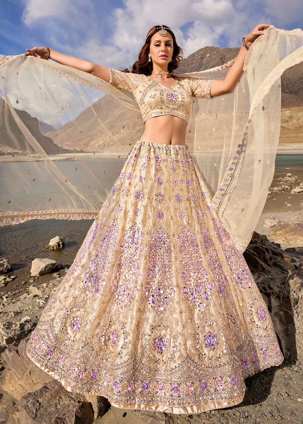 Weaver Saga: Women's Trendy Yellow Designer Wedding Lehenga Choli - Buy  Online