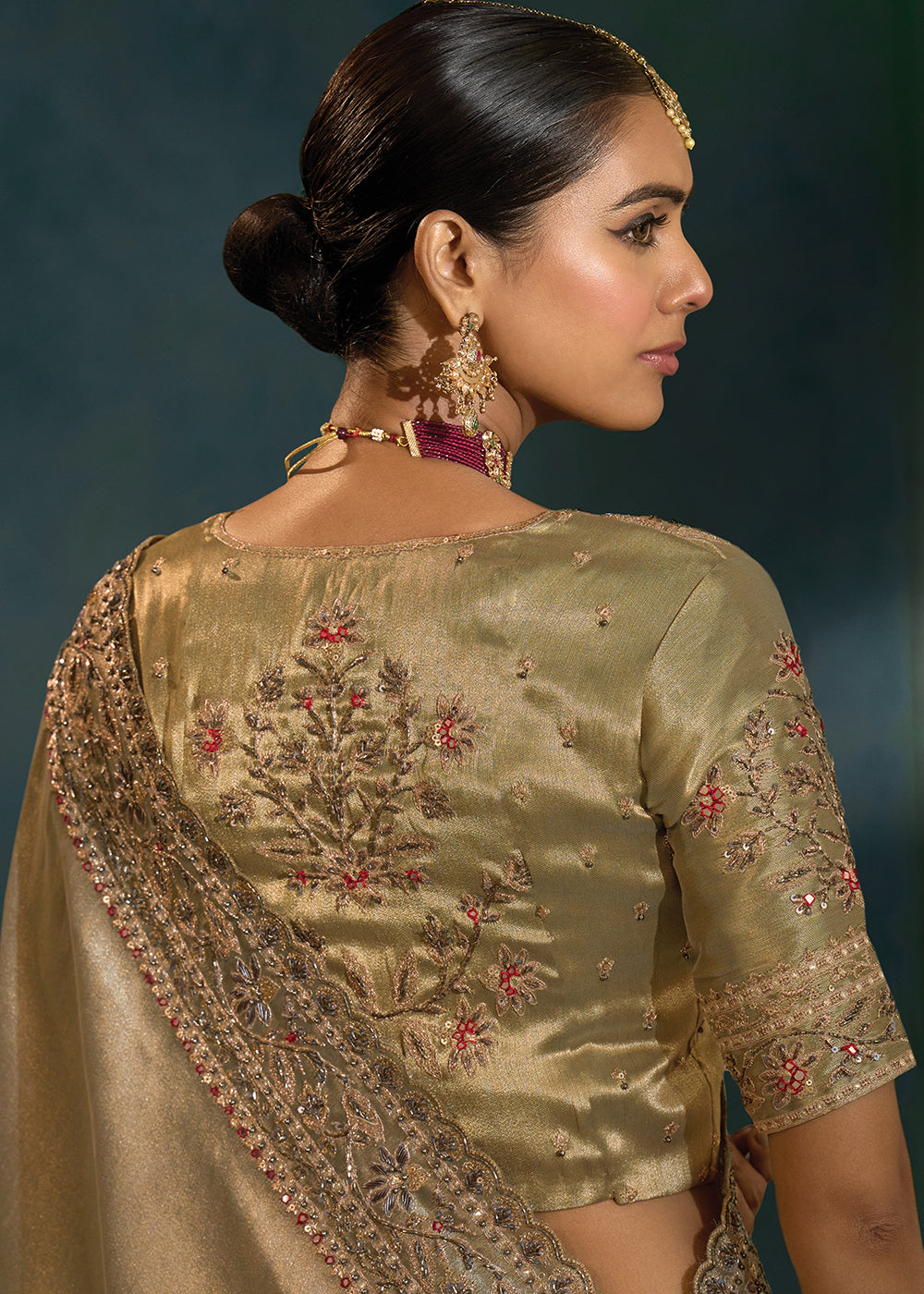 Buy Grey Cut Dana & Mirror Work Designer Saree Online in US, UK, Canada, France, Germany, Italy, Denmark, Singapore, Belgium, UAE & Worldwide at Empress.