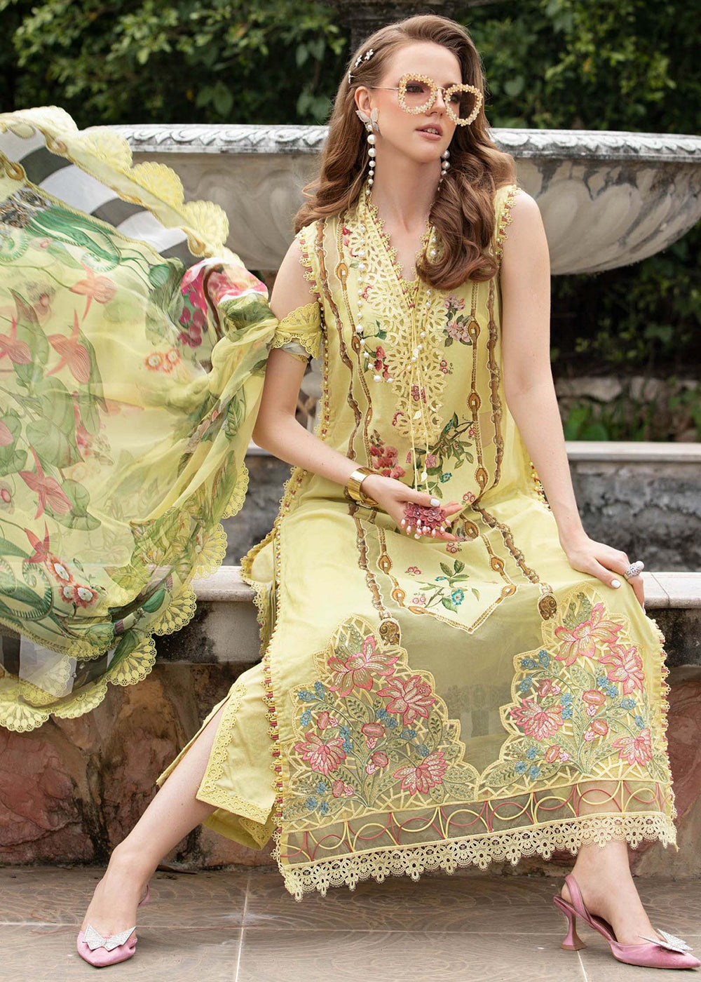 Buy Now Lawn Printed Suit - Maria B - M.Prints Eid Collection 2023 - MPT-1806-A Online in USA, UK, Canada & Worldwide at Empress Clothing. 