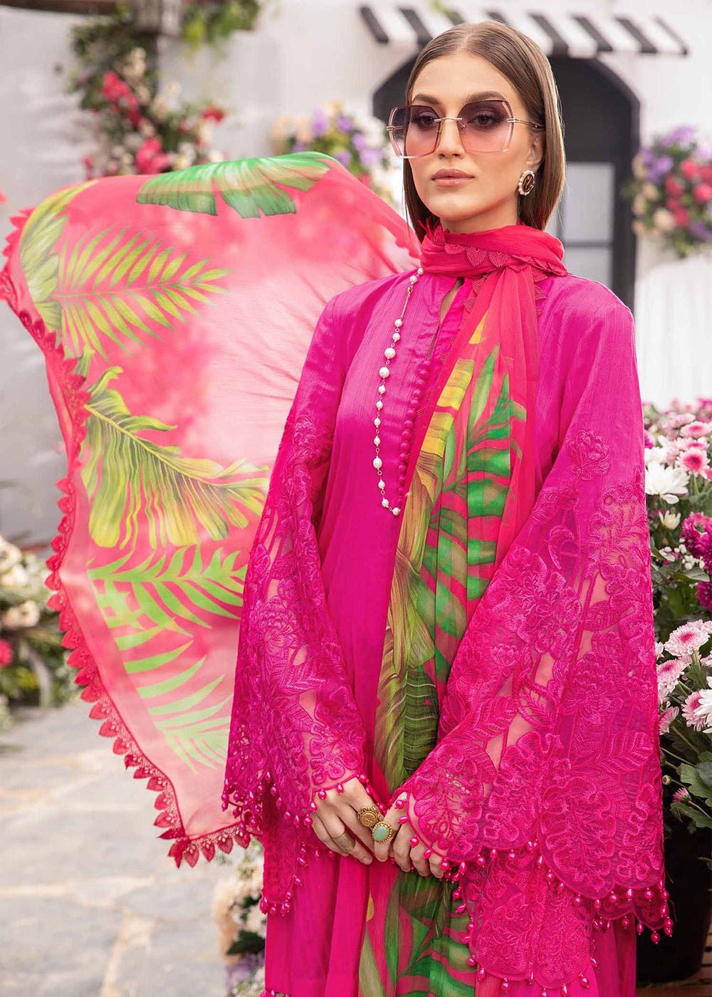 Buy Now M.Prints Spring Summer Lawn Edit '24 by Maria B | MPT-2101-B Online at Empress in USA, UK, Canada & Worldwide at Empress Clothing.