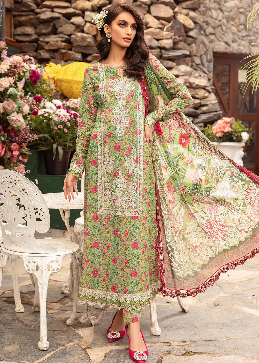Buy Now M.Prints Spring Summer Lawn Edit '24 by Maria B | MPT-2113-B Online at Empress in USA, UK, Canada & Worldwide at Empress Clothing. 