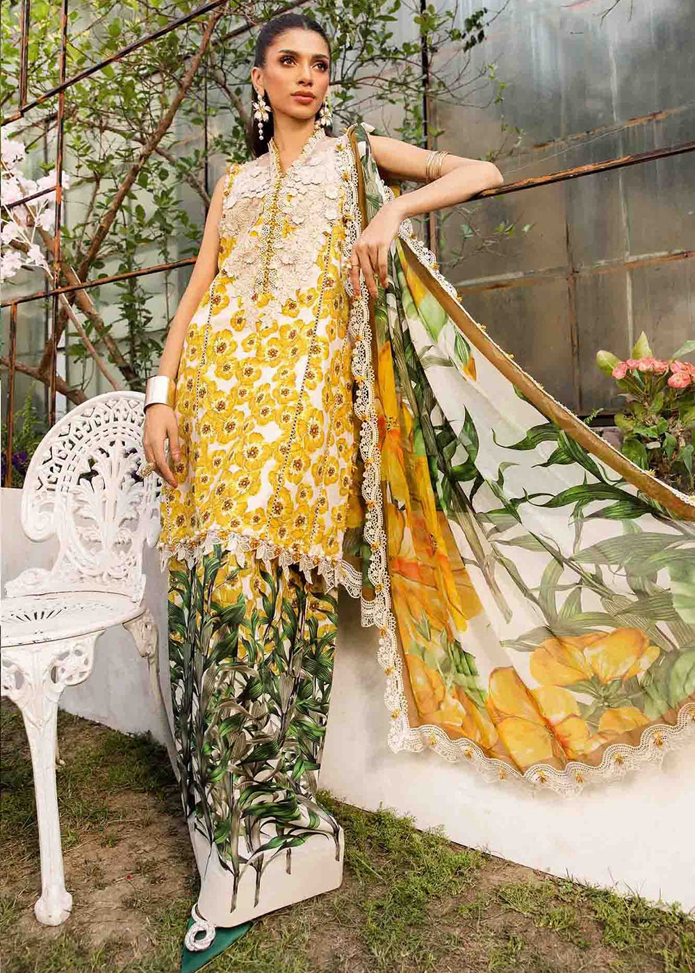 Buy Now Unstitched M Prints Summer Edit '25 by Maria B | MPT-2606-A Online in USA, UK, Canada, Germany, Italy, Austria, France & Worldwide at Empress Clothing.