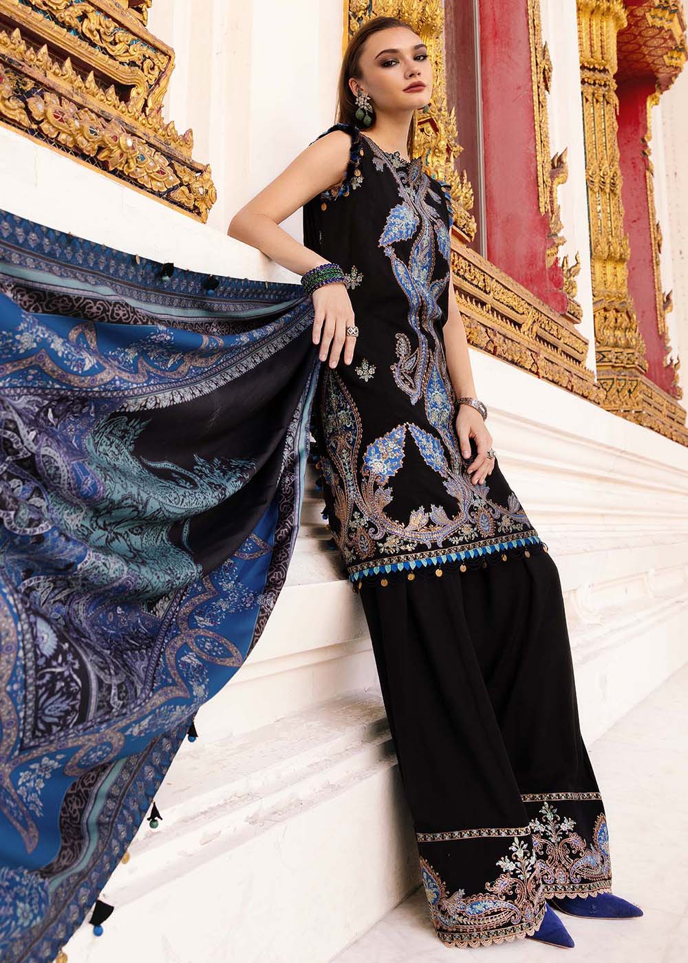 Buy Now M Prints Winter Collection '25 by Maria B | MPT-2806-B Online in USA, UK, Canada, France, Italy, Germany, Greece, Sweden, UAE & Worldwide at Empress.