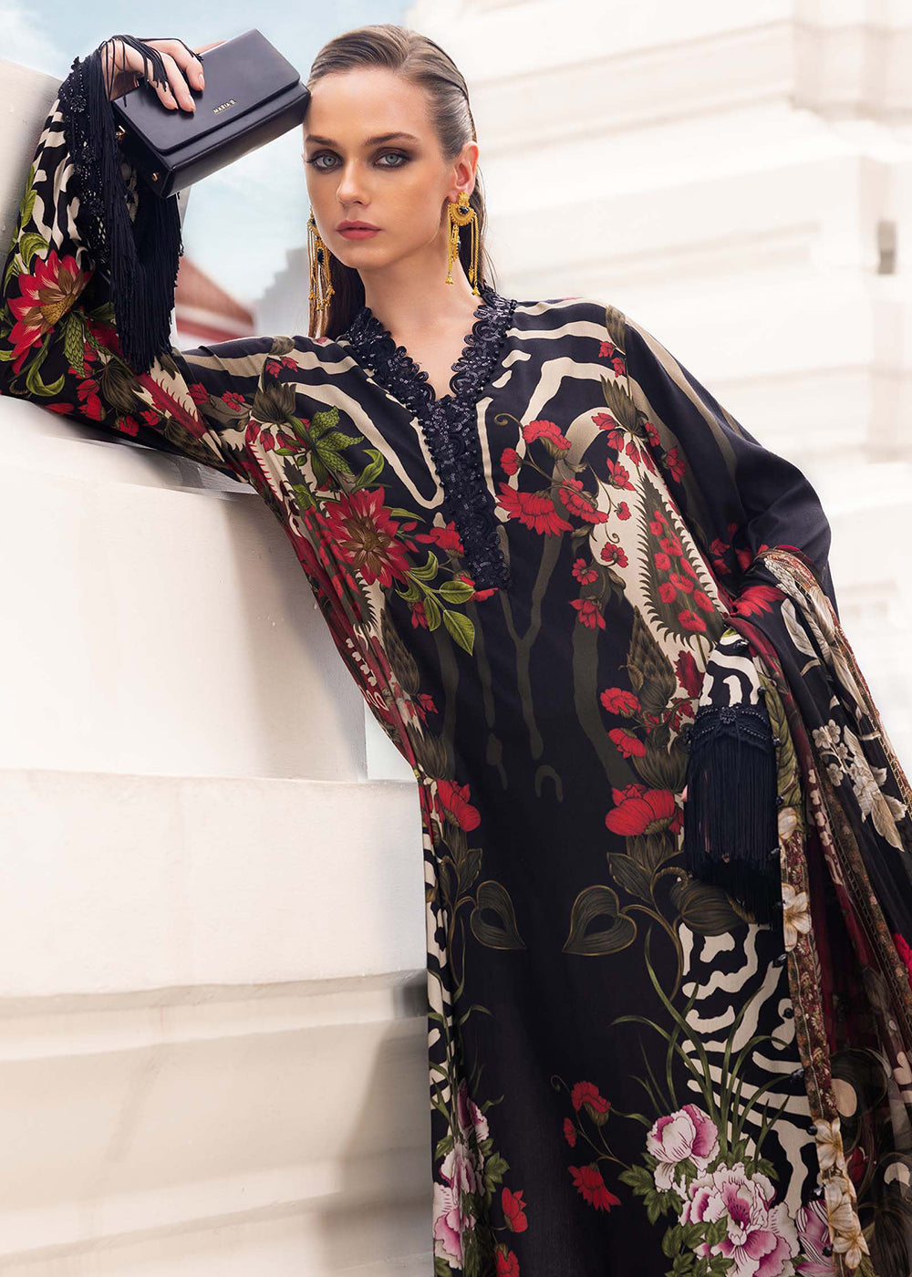 Buy Now M Prints Winter Collection '25 by Maria B | MPT-2810-B Online in USA, UK, Canada, France, Italy, Germany, Greece, Sweden, UAE & Worldwide at Empress.