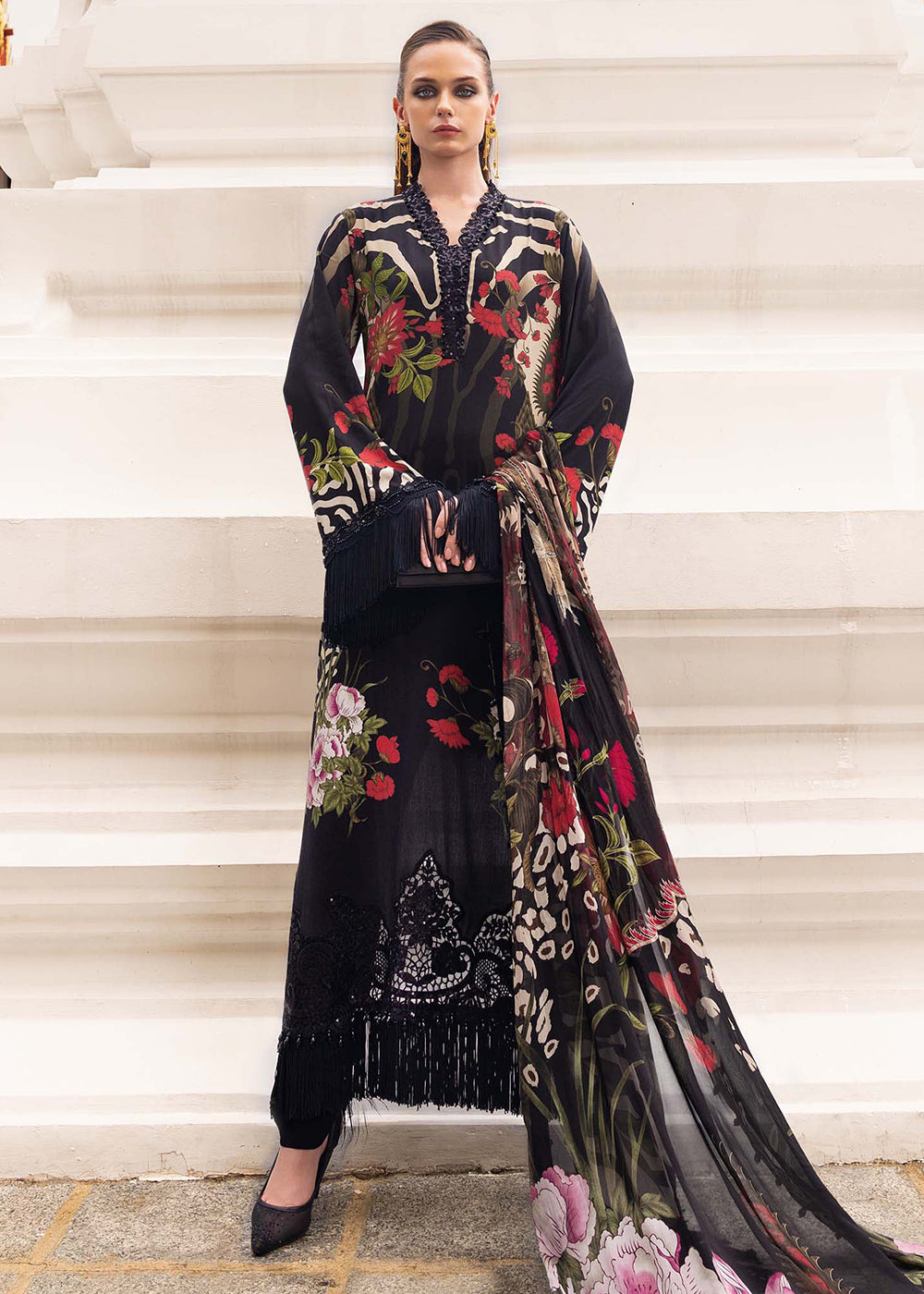 Buy Now M Prints Winter Collection '25 by Maria B | MPT-2810-B Online in USA, UK, Canada, France, Italy, Germany, Greece, Sweden, UAE & Worldwide at Empress.