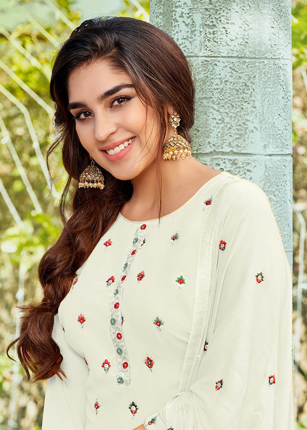 Casual Wear Plain Sunehri Patiala Suits at Rs 669/piece in Navsari | ID:  12858995873