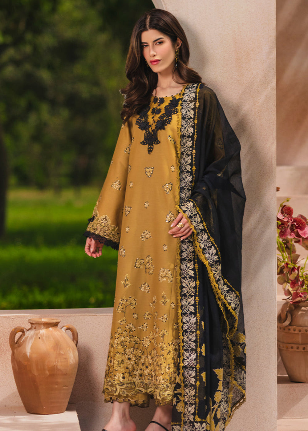 Buy Now Luxury Eid Collection 26 by Rang Rasiya | Mahi Online in US, UK, Canada, France, Greece, Germany, Ireland, Sweden, Denmark, UAE & Worldwide at Empress.