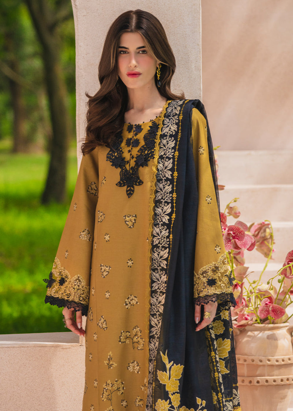 Buy Now Luxury Eid Collection 26 by Rang Rasiya | Mahi Online in US, UK, Canada, France, Greece, Germany, Ireland, Sweden, Denmark, UAE & Worldwide at Empress.