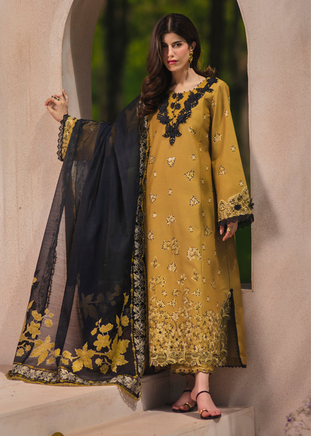 Buy Now Luxury Eid Collection 26 by Rang Rasiya | Mahi Online in US, UK, Canada, France, Greece, Germany, Ireland, Sweden, Denmark, UAE & Worldwide at Empress.