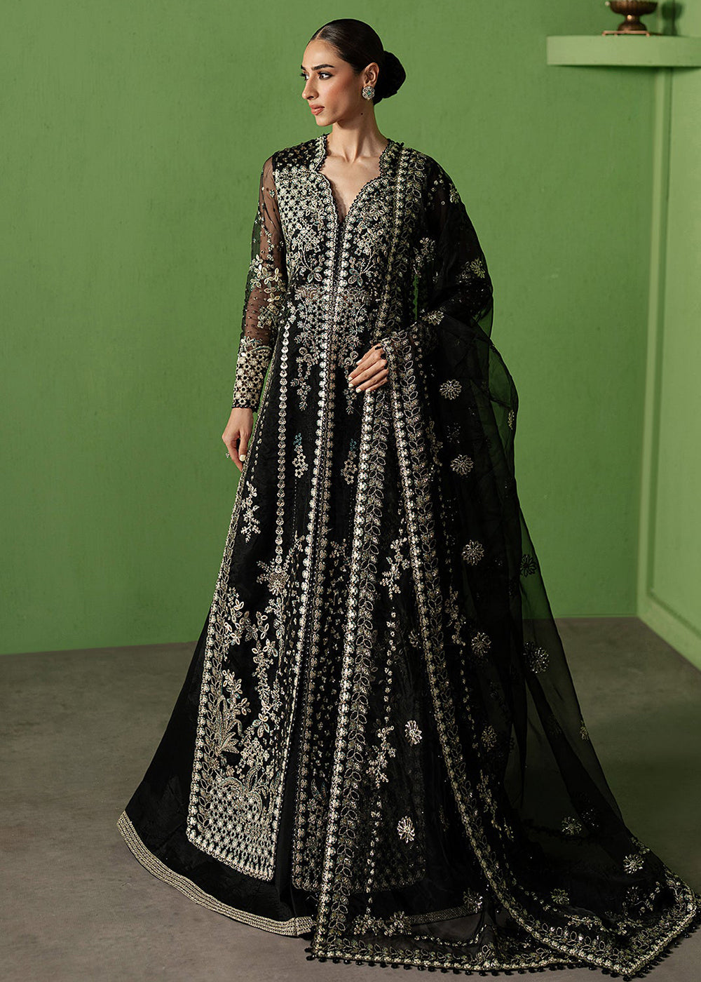 Buy Now Pehli Nazar Festive Formals '25 by Ayzel | Manzar Online in USA, UK, Canada, France, Italy, Germany, Sweden, Greece, Spain, UAE & Worldwide at Empress.