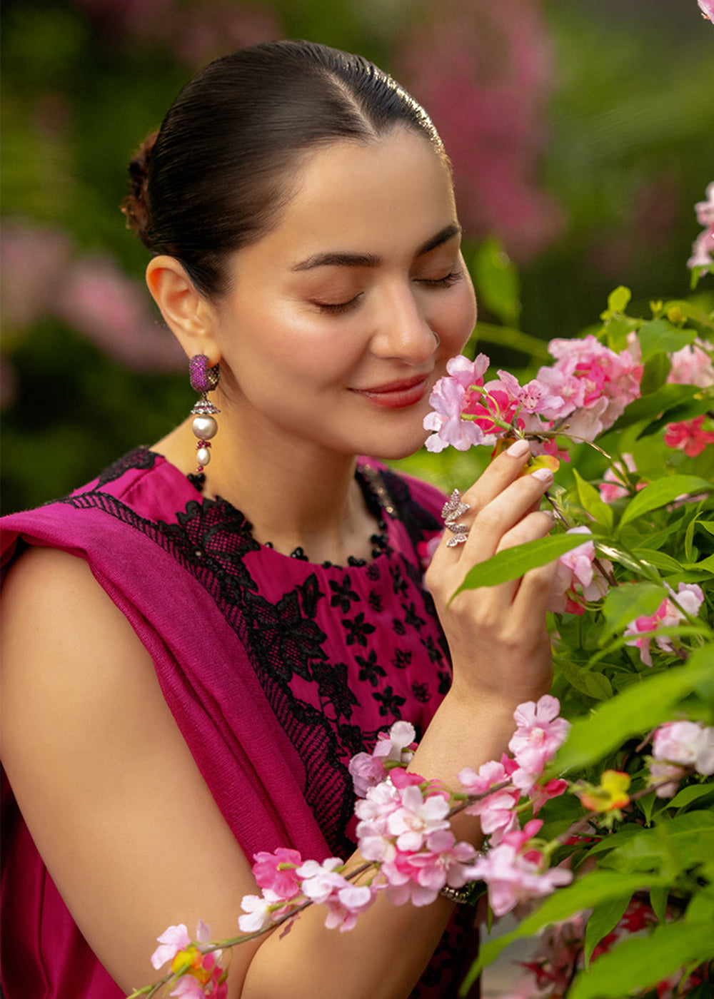 Buy Now Luxury Eid Collection 26 by Rang Rasiya | Maya Online in US, UK, Canada, France, Greece, Germany, Ireland, Sweden, Denmark, UAE & Worldwide at Empress.