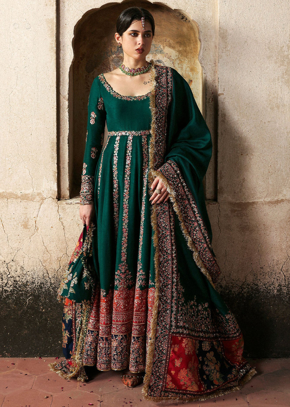 Buy Now Mussarat Wedding Formals by Hussain Rehar | Meherunissa Online in US, UK, Canada, France, Italy, Germany, Greece, Sweden, Africa & Worldwide at Empress.