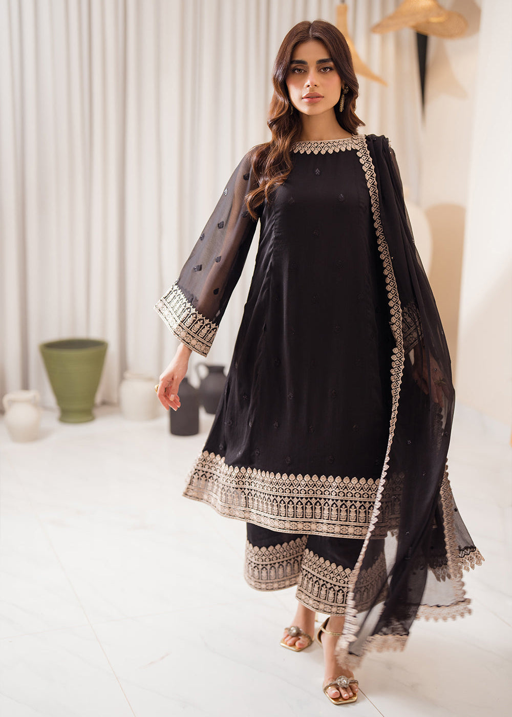 Buy Now 3 Pcs Embroidered Luxury Chiffon Formals '24 by Azure | Midnight Elegance Online at Empress Online in USA, UK, Canada & Worldwide at Empress Clothing. 