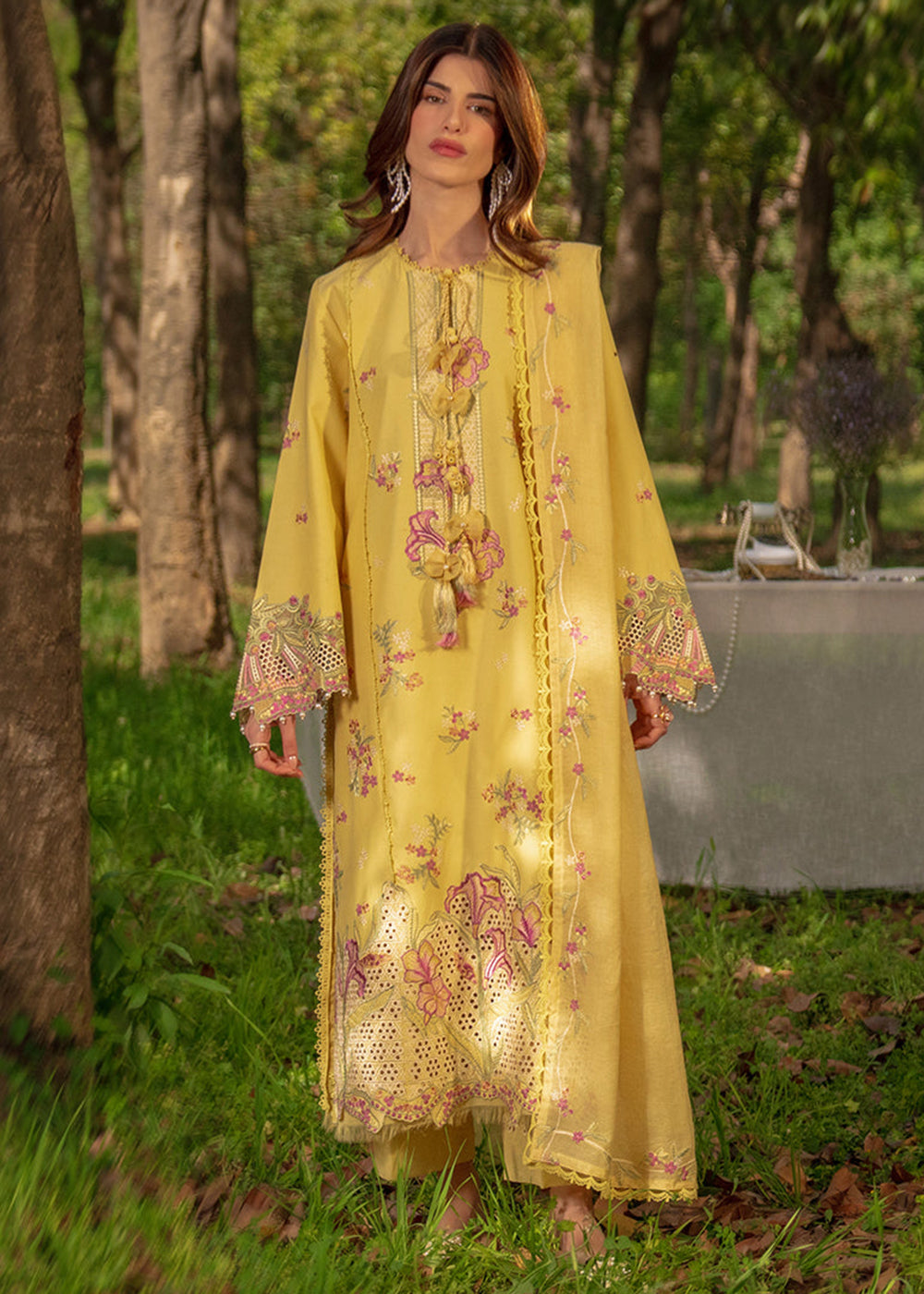 Buy Now Luxury Eid Collection 26 by Rang Rasiya | Mysha Online in US, UK, Canada, France, Greece, Germany, Ireland, Sweden, Denmark, UAE & Worldwide at Empress.