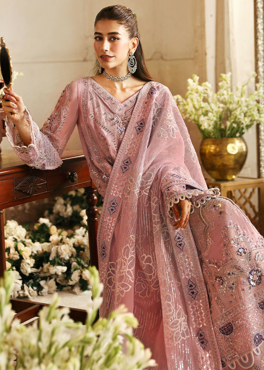 Buy Now Jhoomro Wedding Luxury Formals '24 by Nureh | NL-69 RANIA Online at Empress Online in USA, Italy, Germany & Worldwide at Empress Clothing.