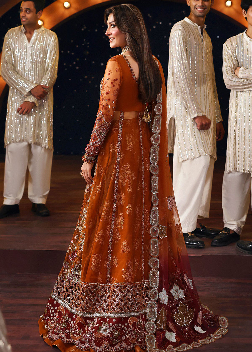 Buy Now Jhoomro Luxury Formals '25 by Nureh | NL-80 Zardozi Online in US, UK, Canada, Germany, Italy, Austria, France, Singapore, UAE & Worldwide at Empress.