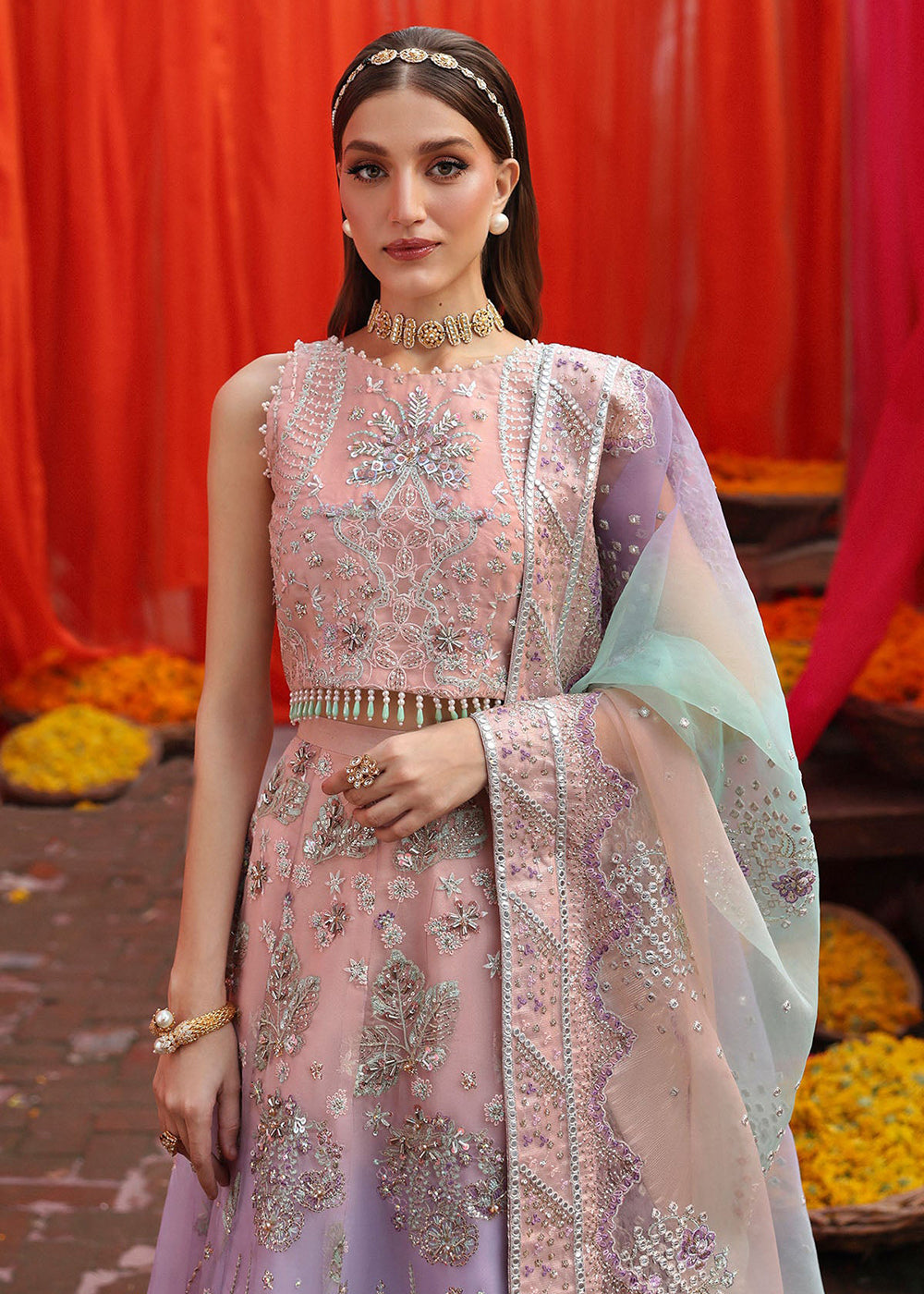 Buy Now Jhoomro Luxury Formals '25 by Nureh | NL-81 Daria Online in US, UK, Canada, Germany, Italy, Austria, France, Singapore, UAE & Worldwide at Empress.