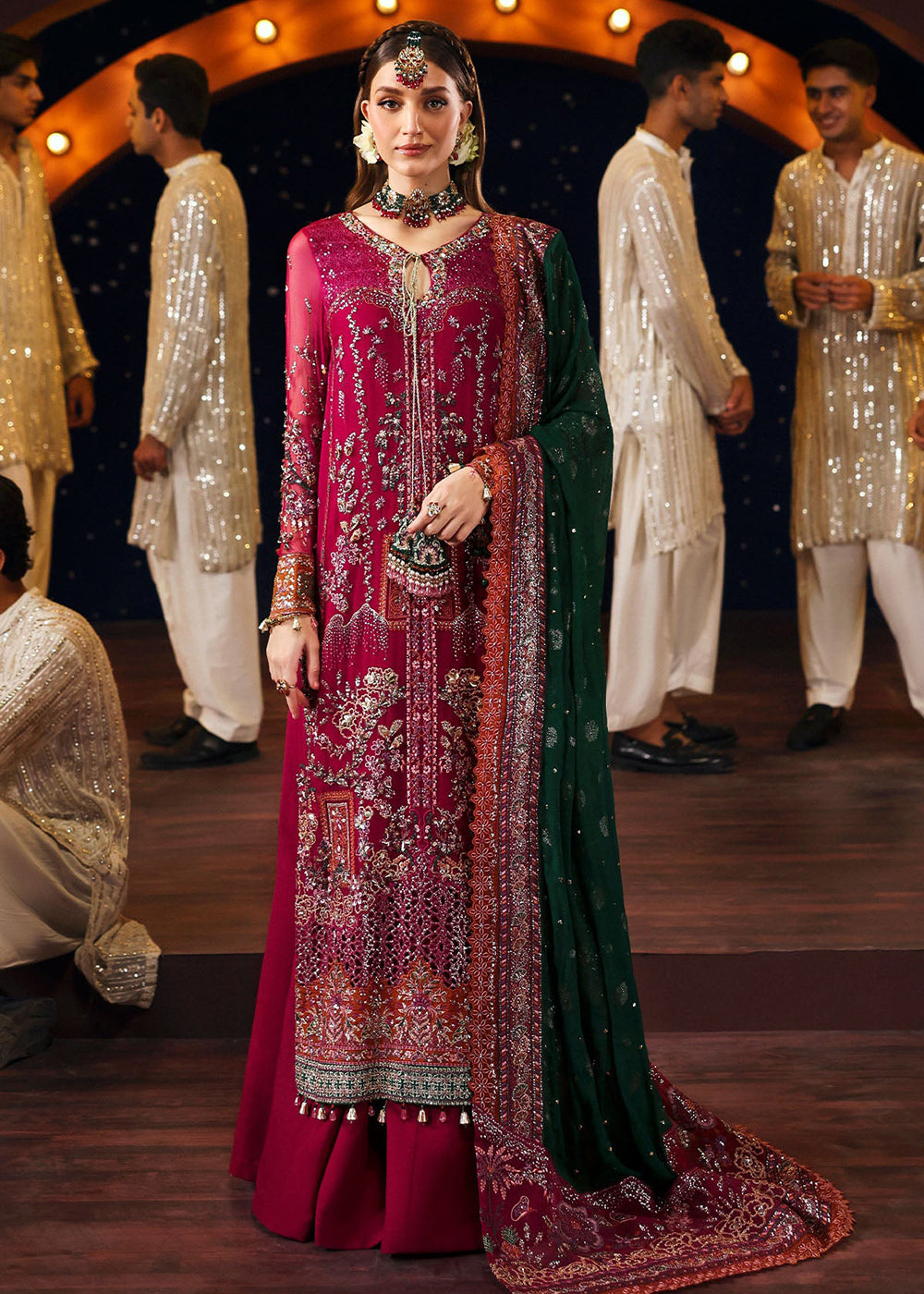 Buy Now Jhoomro Luxury Formals '25 by Nureh | NL-82 Syera Online in US, UK, Canada, Germany, Italy, Austria, France, Singapore, UAE & Worldwide at Empress.