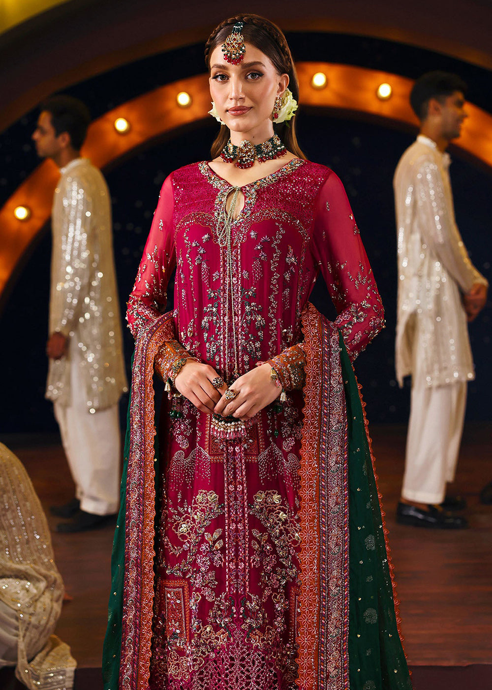 Buy Now Jhoomro Luxury Formals '25 by Nureh | NL-82 Syera Online in US, UK, Canada, Germany, Italy, Austria, France, Singapore, UAE & Worldwide at Empress.