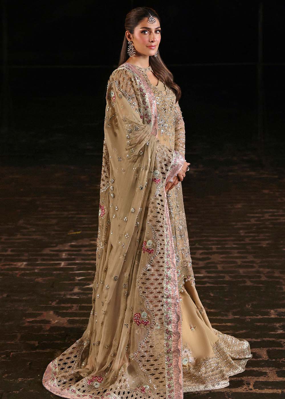 Buy Now Jhoomro Luxury Formals '25 by Nureh | NL-85 Raina Online in US, UK, Canada, Germany, Italy, Austria, France, Singapore, UAE & Worldwide at Empress.