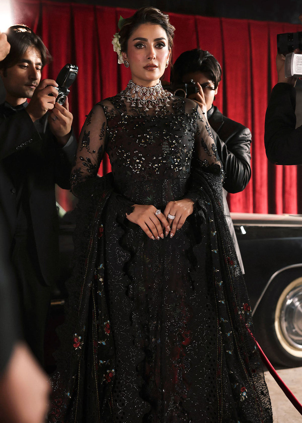 Buy Now Jhoomro Luxury Formals '25 by Nureh | NL-87 Fayra Online in US, UK, Canada, Germany, Italy, Austria, France, Singapore, UAE & Worldwide at Empress.