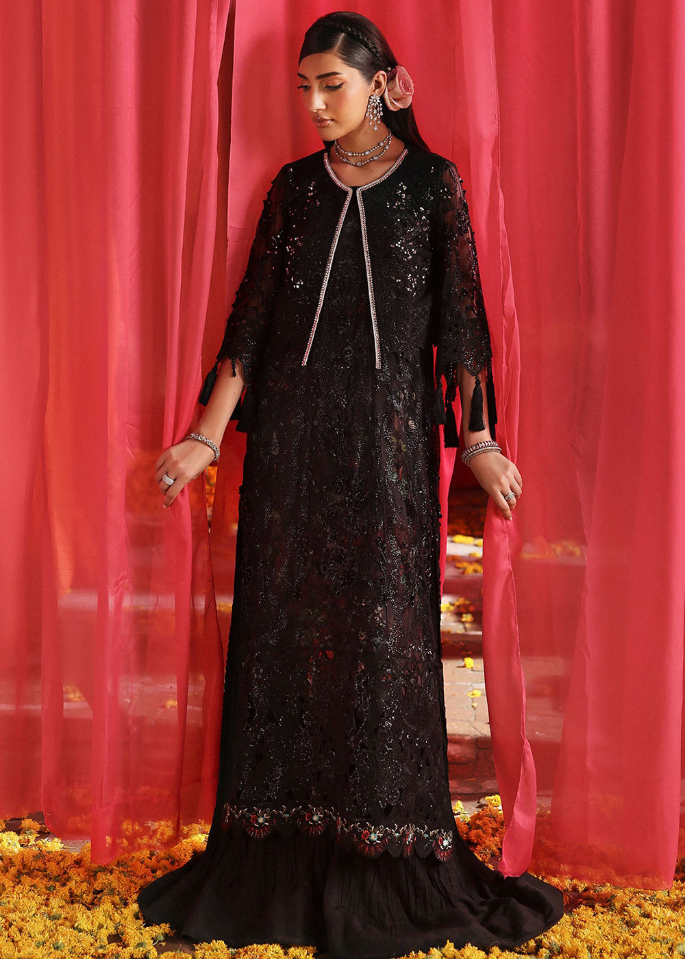 Buy Now Jhoomro Luxury Formals '25 by Nureh | NL-87 Fayra Online in US, UK, Canada, Germany, Italy, Austria, France, Singapore, UAE & Worldwide at Empress.