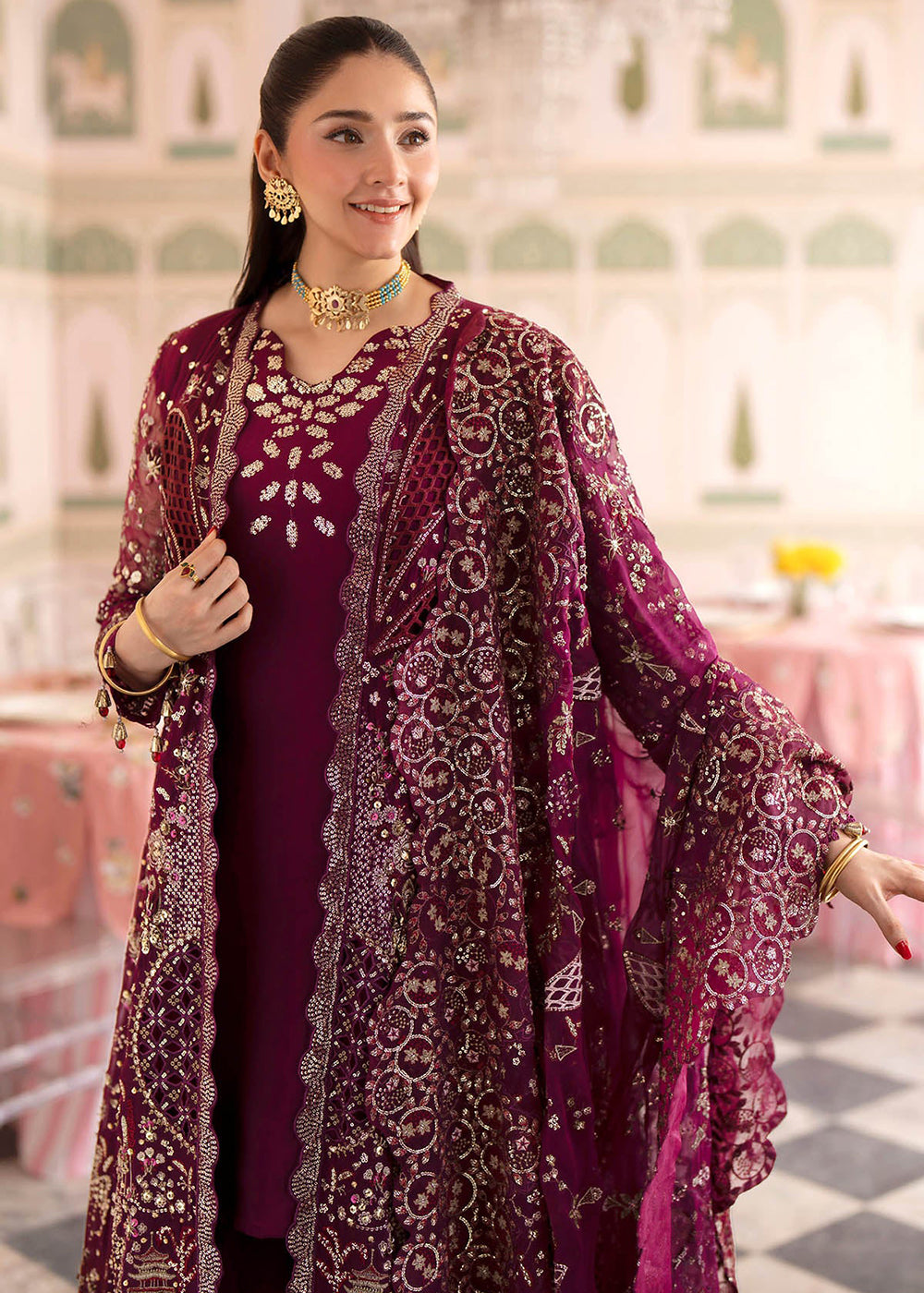 Buy Now Jhoomro Luxury Formals '26 by Nureh | NL-97 Nur Online in US, UK, Canada, France, Italy, Germany, Greece, Sweden, Netherlands & Worldwide at Empress.