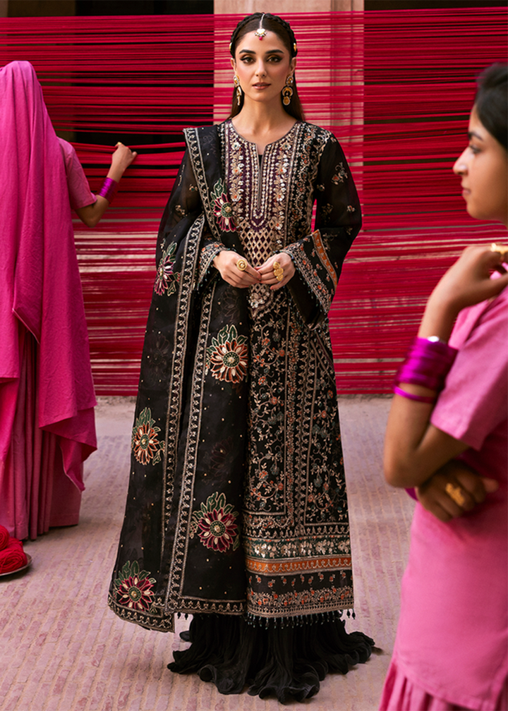 Buy Now The Empress Wedding Formals '25 by Emaan Adeel | NOCTELLE Online in USA, UK, Canada, France, Italy, Germany, Qatar, UAE & Worldwide at Empress Clothing.