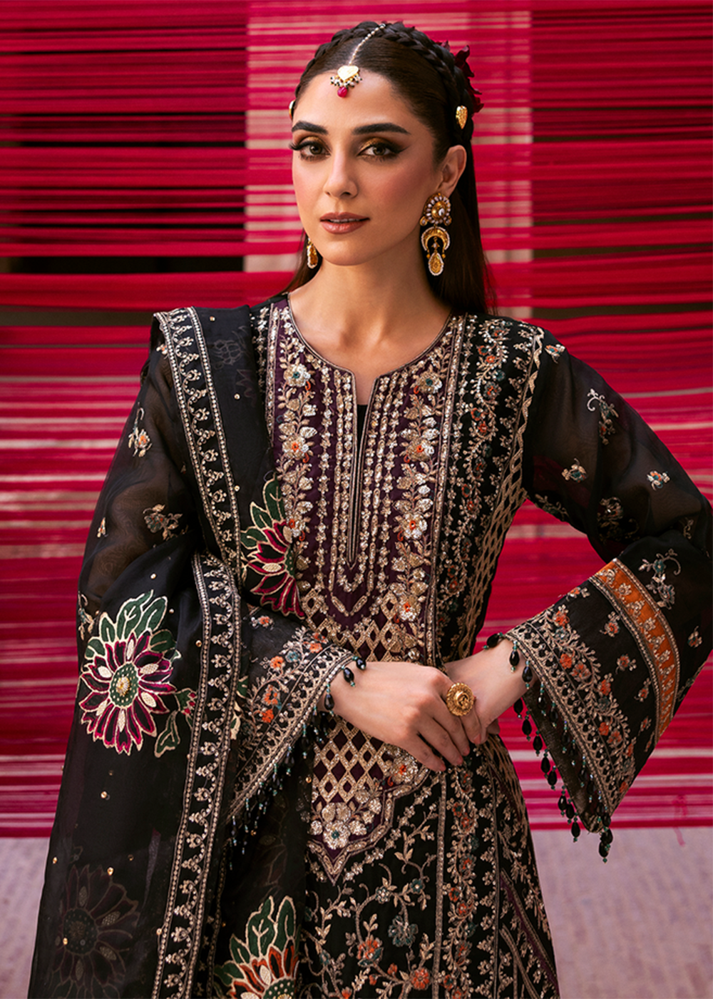 Buy Now The Empress Wedding Formals '25 by Emaan Adeel | NOCTELLE Online in USA, UK, Canada, France, Italy, Germany, Qatar, UAE & Worldwide at Empress Clothing.