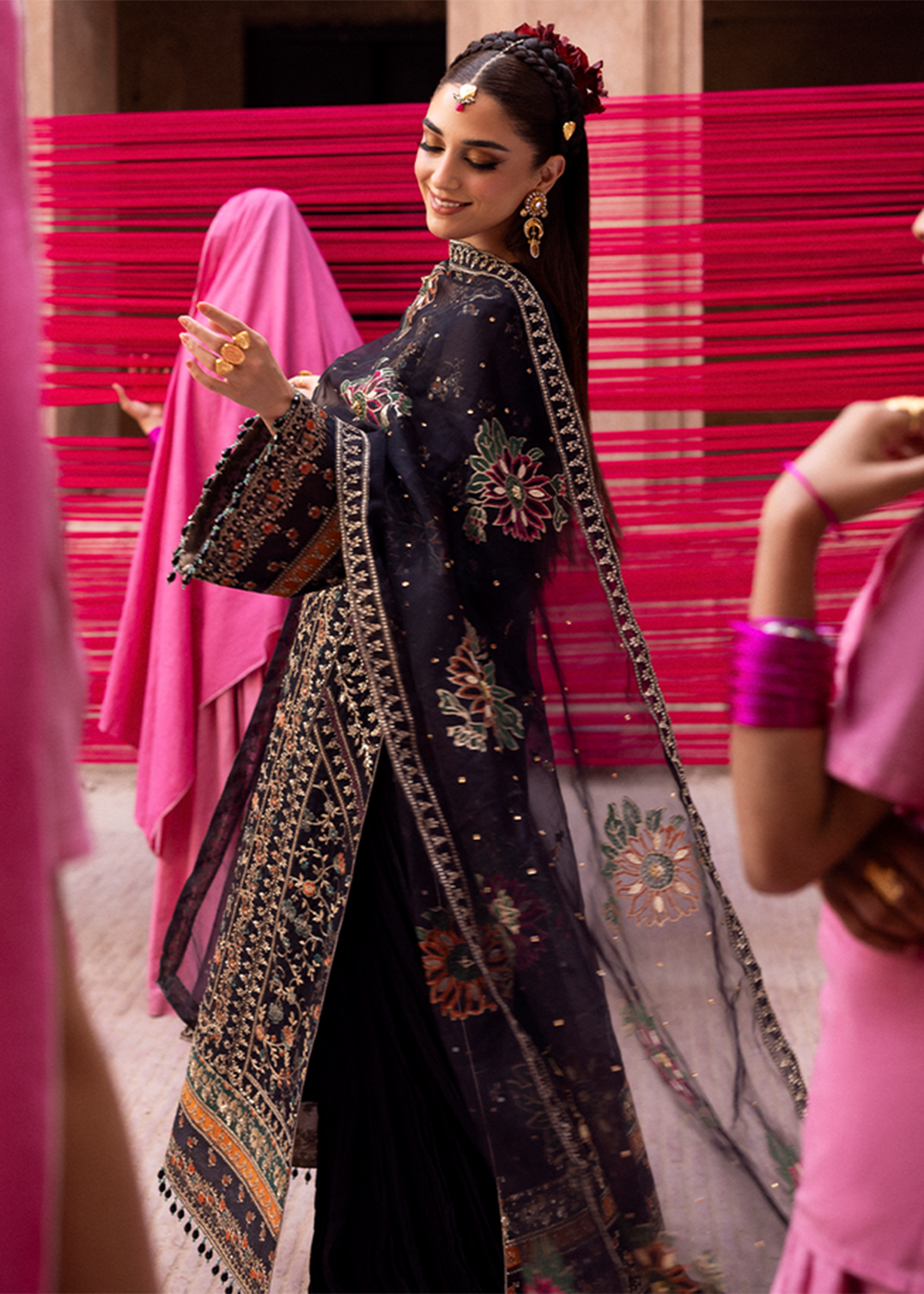 Buy Now The Empress Wedding Formals '25 by Emaan Adeel | NOCTELLE Online in USA, UK, Canada, France, Italy, Germany, Qatar, UAE & Worldwide at Empress Clothing.