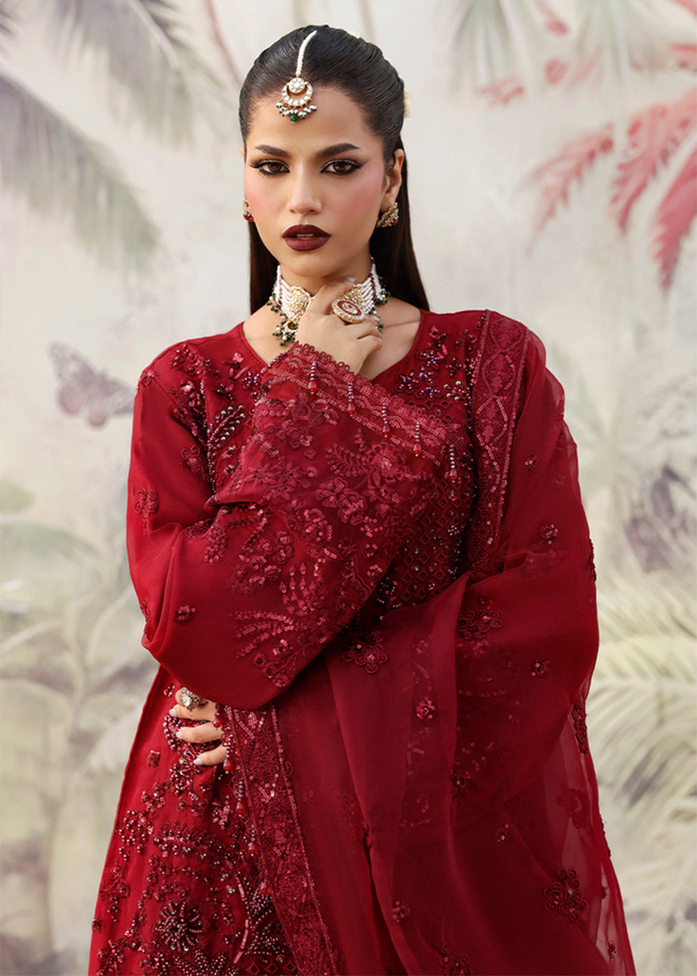 Buy Now Romansiyyah Luxury Formals 25 by Emaan Adeel | NOORMAHAL Online in US, UK, Canada, France, Italy, Germany, Sweden, Greece, UAE & Worldwide at Empress.