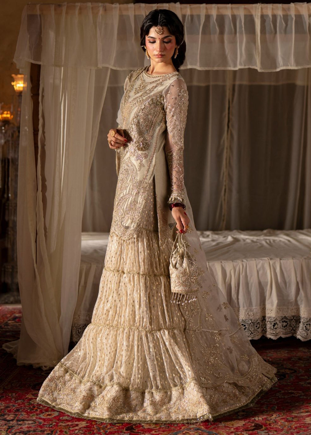 Buy Now Dastan E Ishq Luxury Formals '25 by AJR Couture | NEGHMA Online in US, UK, Canada, France, Italy, Germany, Sweden, Greece, UAE & Worldwide at Empress.