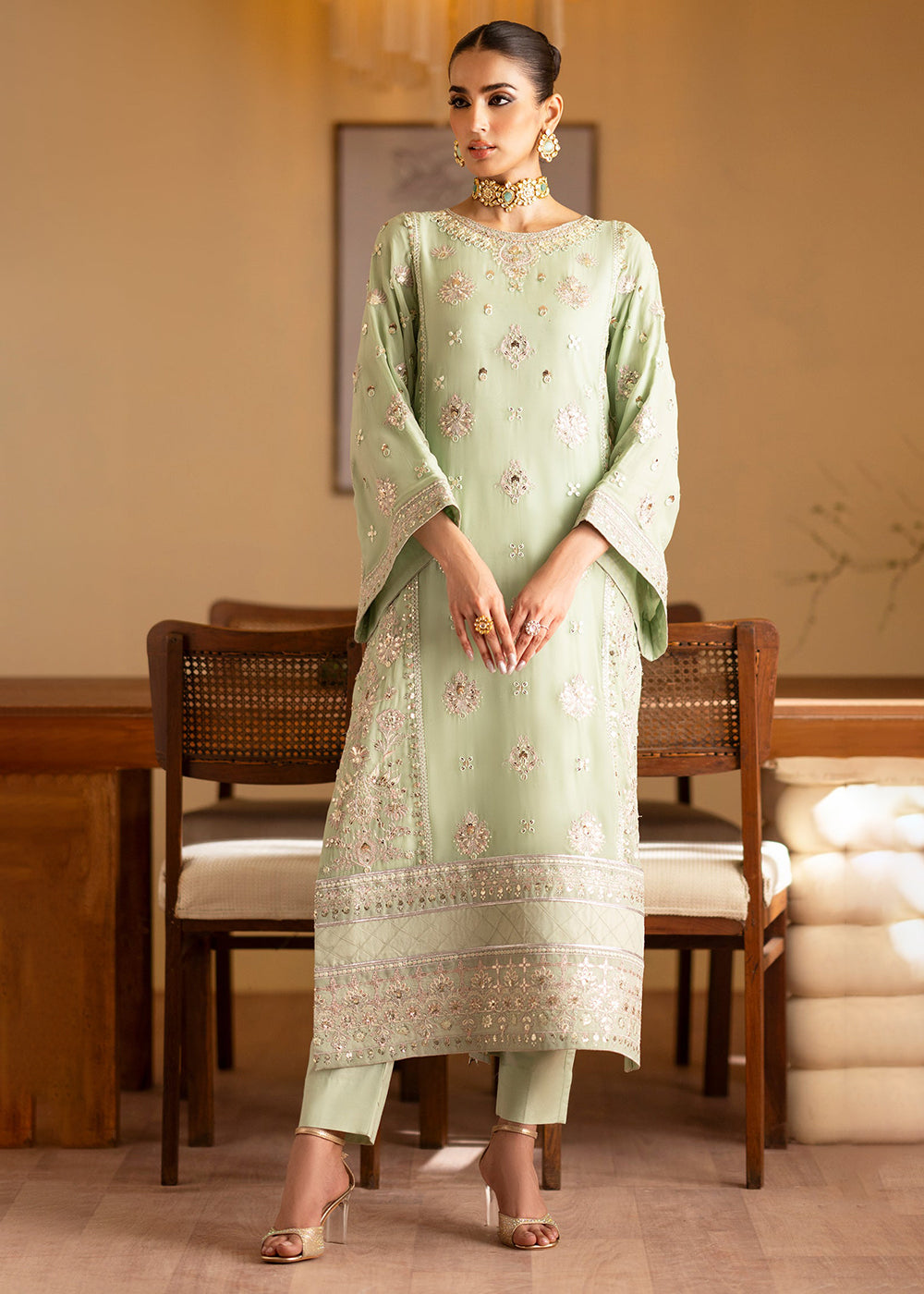 Buy Now Romansiyyah Luxury Formals '24 by Emaan Adeel | NAJMEH Online at Empress Online in USA, UK, France, UAE, Canada & Worldwide at Empress Clothing.